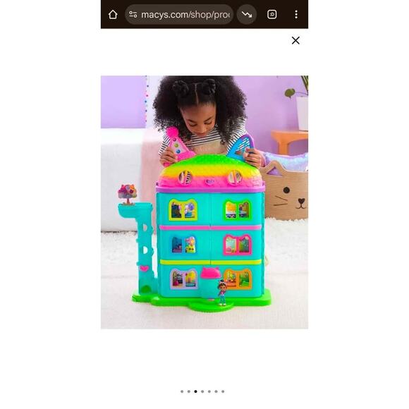 New in Box Gabby's Dollhouse15 Piece Rainbow Celebration Dollhouse - Picture 6 of 8